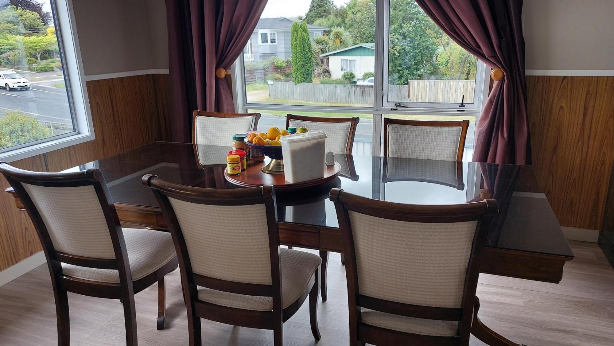 Bed And Breakfast Happy Home Taupo Accommodation Exterior photo